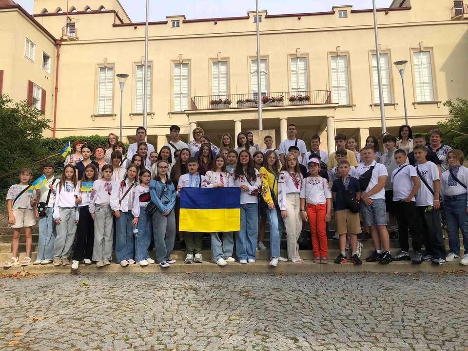 Діти військовослужбовців та впо на відпочинку в австрії